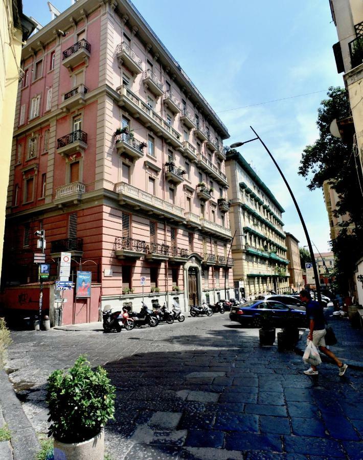 2 Camere Con Pianoforte Napoli Eksteriør billede