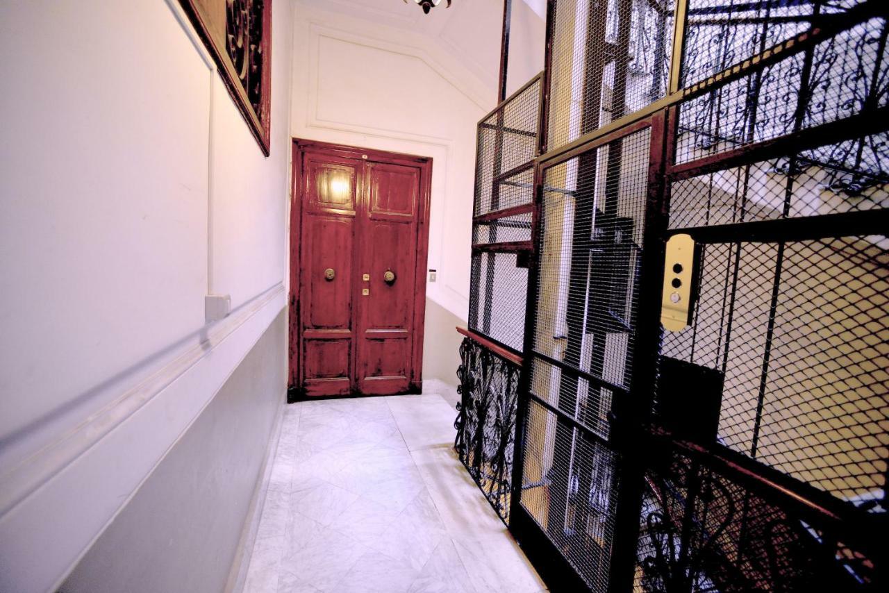 2 Camere Con Pianoforte Napoli Eksteriør billede